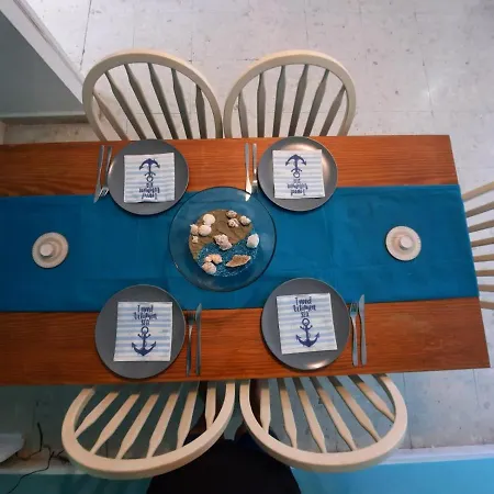 Sea-esta Seaview Apartment, 200 Meters To The Appartement Larnaca