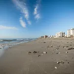 Lejlighed Sea-esta Seaview Apartment, 200 Meters To The Larnaca