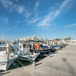 Lejlighed Sea-esta Seaview Apartment, 200 Meters To The Larnaca