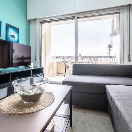 Lejlighed Sea-esta Seaview Apartment, 200 Meters To The