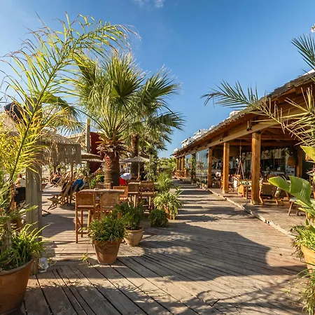 Daire Sea-esta Seaview Apartment, 200 Meters To The Larnaca