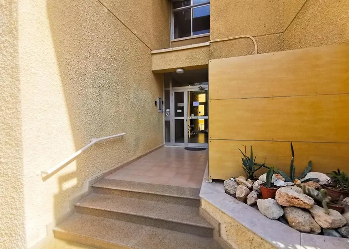 Apartament Sea-esta Seaview Apartment, 200 Meters To The Larnaca