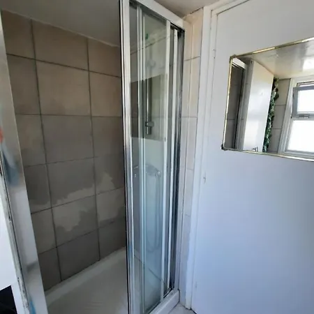 Sea-esta Seaview Apartment, 200 Meters To The Daire